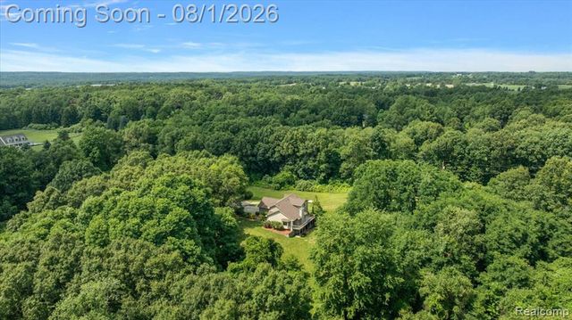 1650 Cobblestone Lane, Oxford, MI 48371