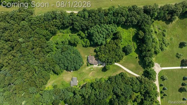 1650 Cobblestone Lane, Oxford, MI 48371