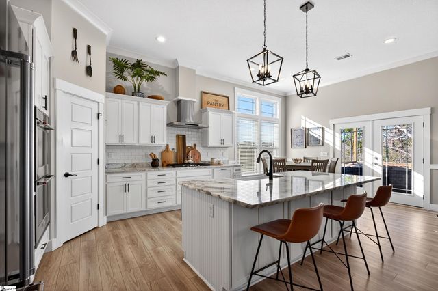 1030 Lingering Water Lane, Chesnee, SC 29323