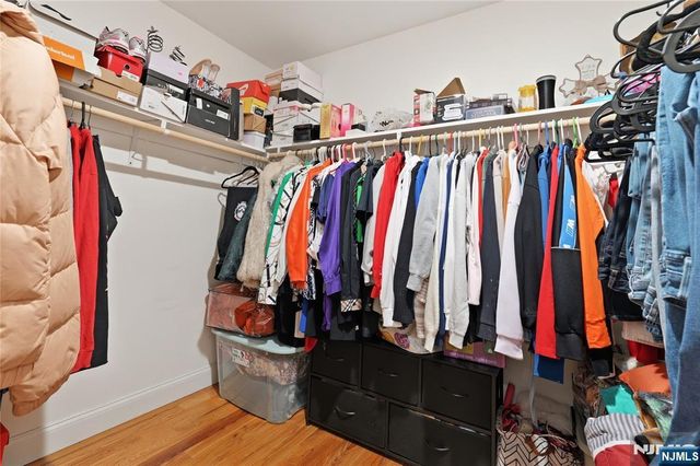 28 Hanford Street, Newark, NJ 07114