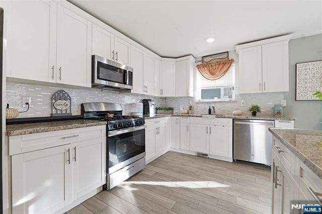 28 Hanford Street, Newark, NJ 07114