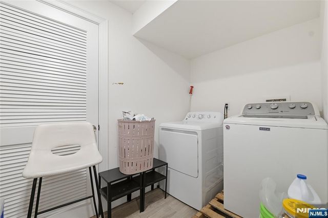 28 Hanford Street, Newark, NJ 07114