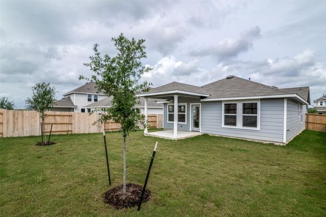 140 Shugart ST, San Marcos, TX 78666