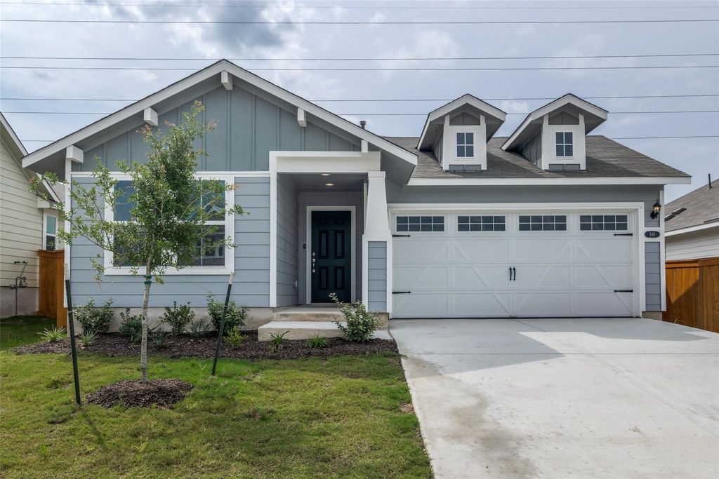 140 Shugart ST, San Marcos, TX 78666