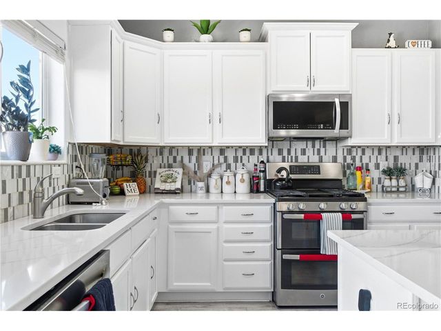 567 Xavier Dr, Brighton, CO 80603