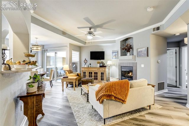 4572 Copeland Loop 102, Highlands Ranch, CO 80126