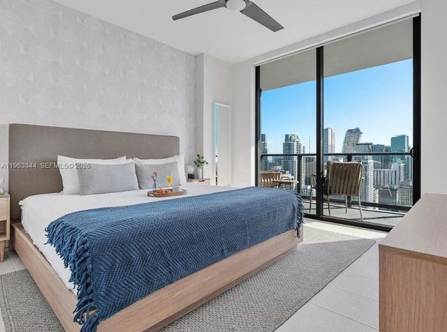 159 NE 6th street 3311, Miami, FL 33132