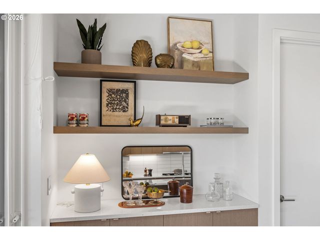 2015 Se 46TH Ave, Portland, OR 97215