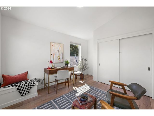 2015 Se 46TH Ave, Portland, OR 97215