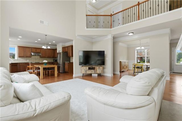 2572 Larson Creek Way, Duluth, GA 30097