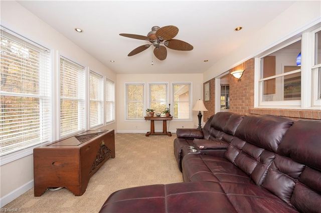 176 Forest Meadow Lane, Clemmons, NC 27012