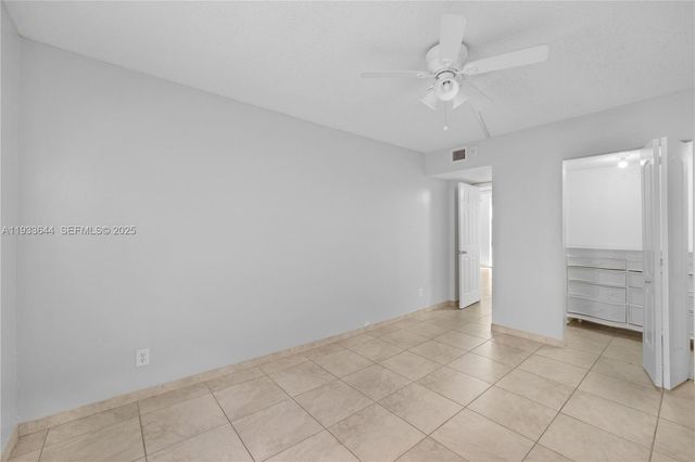 1750 W 46th St 544, Hialeah, FL 33012