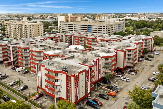 1750 W 46th St 544, Hialeah, FL 33012