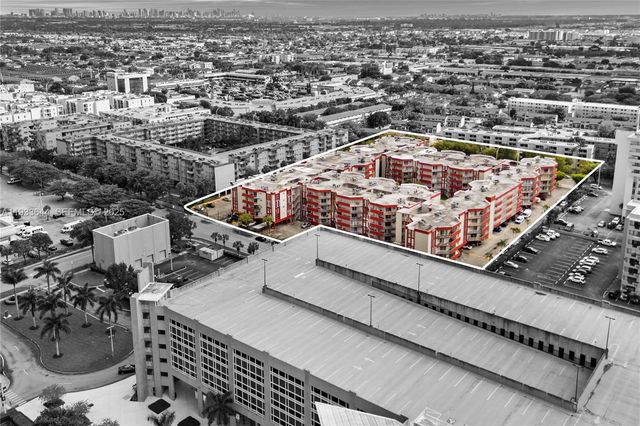 1750 W 46th St 544, Hialeah, FL 33012