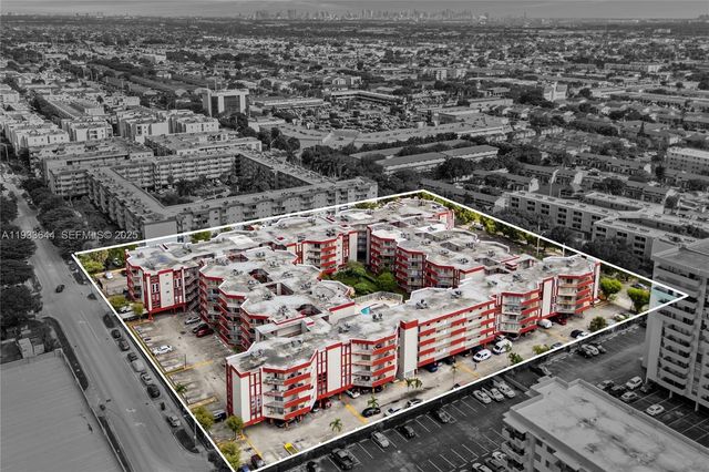 1750 W 46th St 544, Hialeah, FL 33012