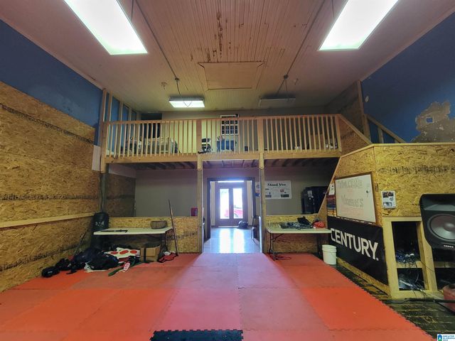 938 MAIN STREET, Roanoke, AL 36274