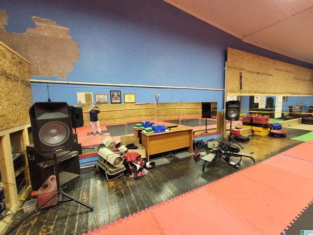 938 MAIN STREET, Roanoke, AL 36274