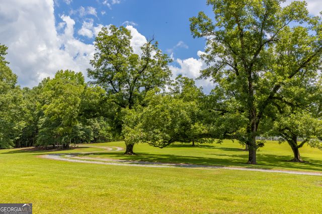 624 Spring Creek Road, Thomaston, GA 30286
