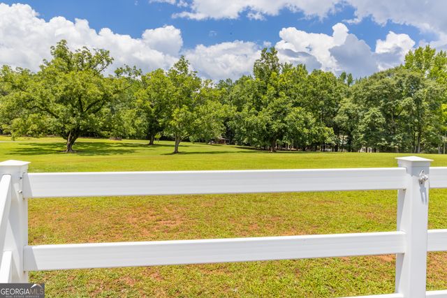 624 Spring Creek Road, Thomaston, GA 30286