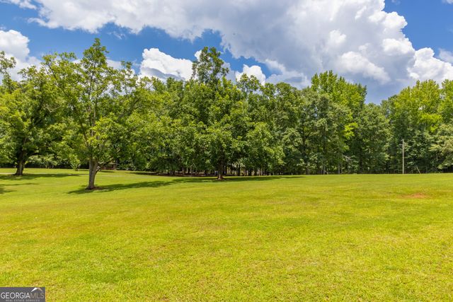 624 Spring Creek Road, Thomaston, GA 30286