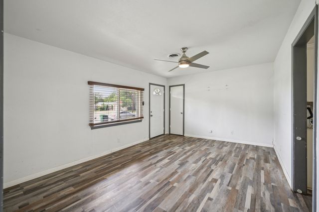 3736 Layton Avenue, Haltom City, TX 76117
