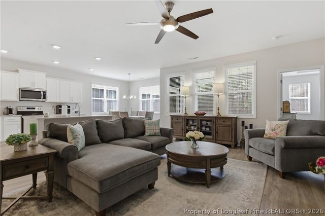 85 Glenwood Court, Spring Lake, NC 28390