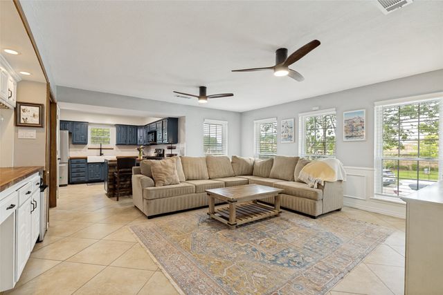 2248 Nob Hill, Carrollton, TX 75006