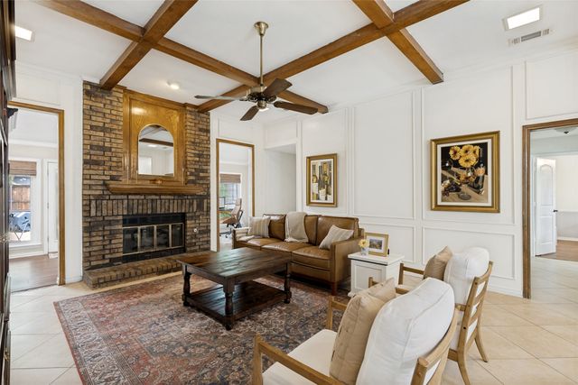 2248 Nob Hill, Carrollton, TX 75006