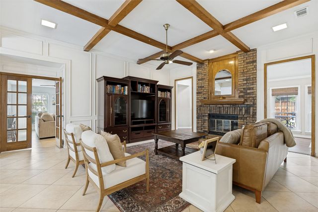 2248 Nob Hill, Carrollton, TX 75006