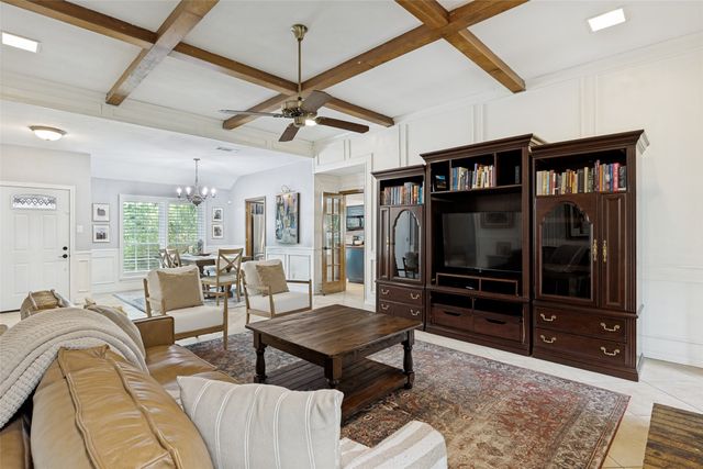 2248 Nob Hill, Carrollton, TX 75006