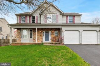 4 E SUMMIT AVE, Telford, PA 18969
