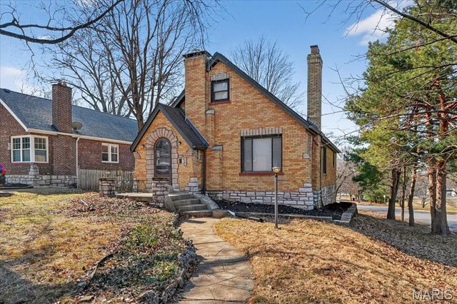 3903 Prather Avenue, St Louis, MO 63109