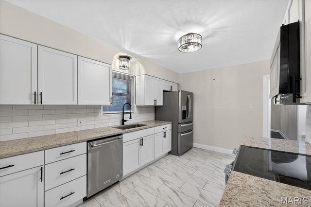 3903 Prather Avenue, St Louis, MO 63109