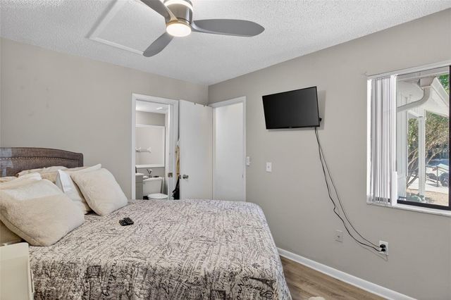 101 N HILL AVENUE 10, Deland, FL 32724