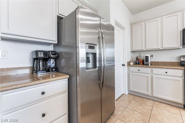 7042 Chestnut Valley Street, Las Vegas, NV 89166