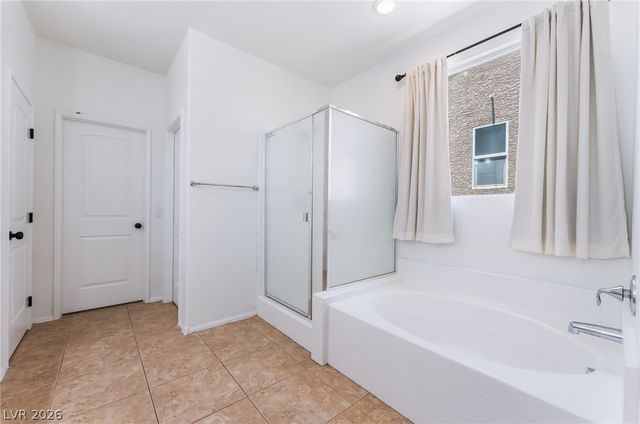 7042 Chestnut Valley Street, Las Vegas, NV 89166