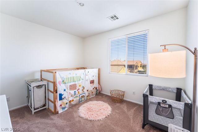 7042 Chestnut Valley Street, Las Vegas, NV 89166