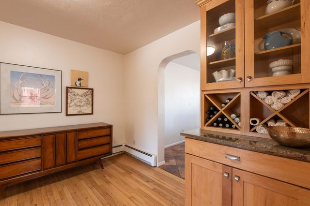 4225 Courtney Avenue NE, Albuquerque, NM 87108