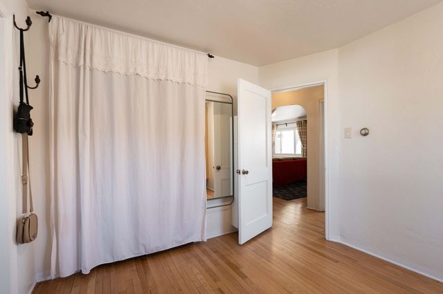 4225 Courtney Avenue NE, Albuquerque, NM 87108