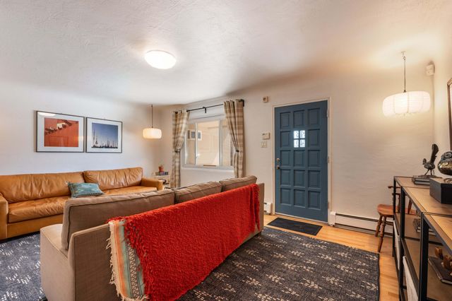 4225 Courtney Avenue NE, Albuquerque, NM 87108