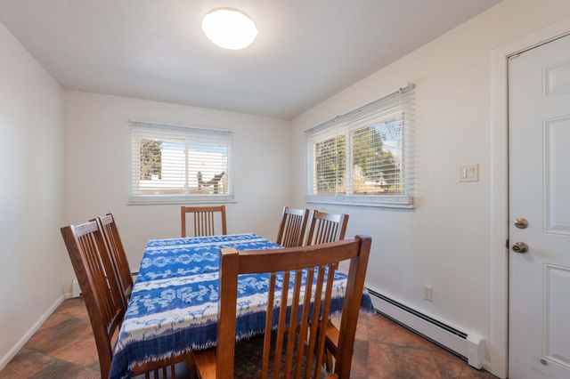 4225 Courtney Avenue NE, Albuquerque, NM 87108