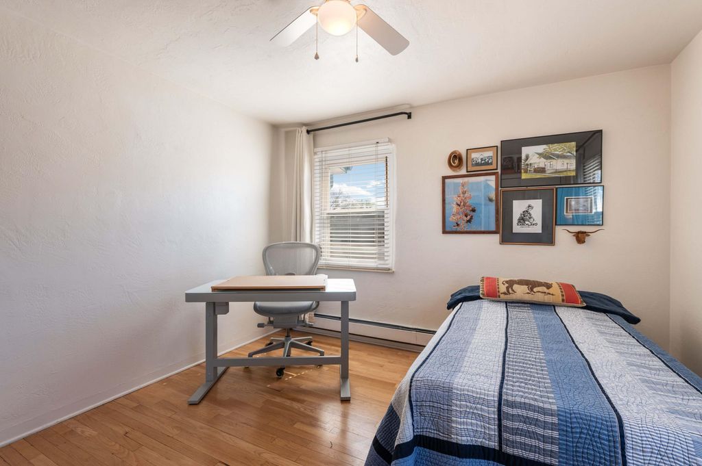 Image 25 of property listing at 4225 Courtney Avenue NE, Albuquerque, NM 87108