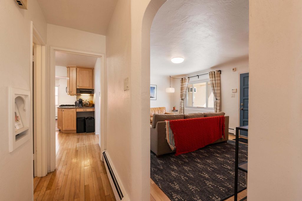 Image 29 of property listing at 4225 Courtney Avenue NE, Albuquerque, NM 87108