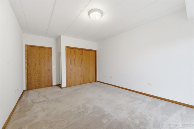 1500 S Ardmore Avenue 304, Villa Park, IL 60181