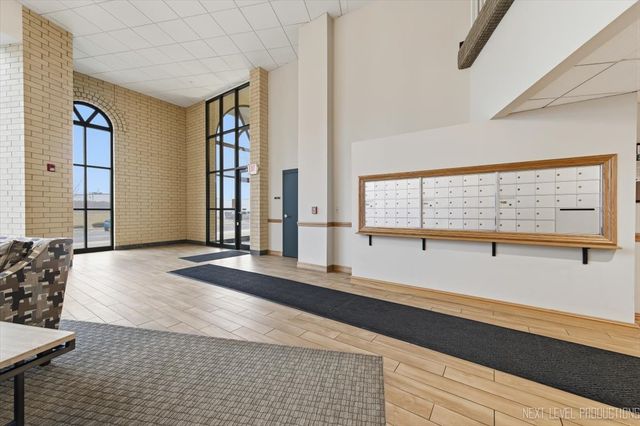 1500 S Ardmore Avenue 304, Villa Park, IL 60181