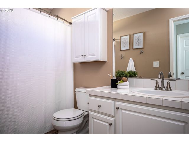 2726 KNOX RIDGE Ter, Forest Grove, OR 97116