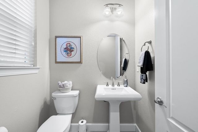 1050 Hogarth Way, El Dorado Hills, CA 95762