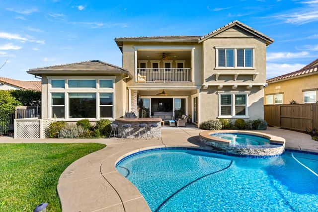 1050 Hogarth Way, El Dorado Hills, CA 95762