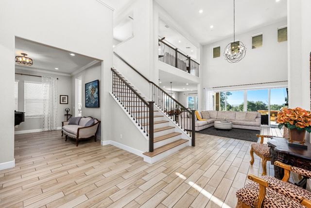 1050 Hogarth Way, El Dorado Hills, CA 95762