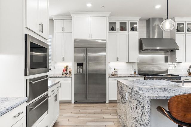 1050 Hogarth Way, El Dorado Hills, CA 95762